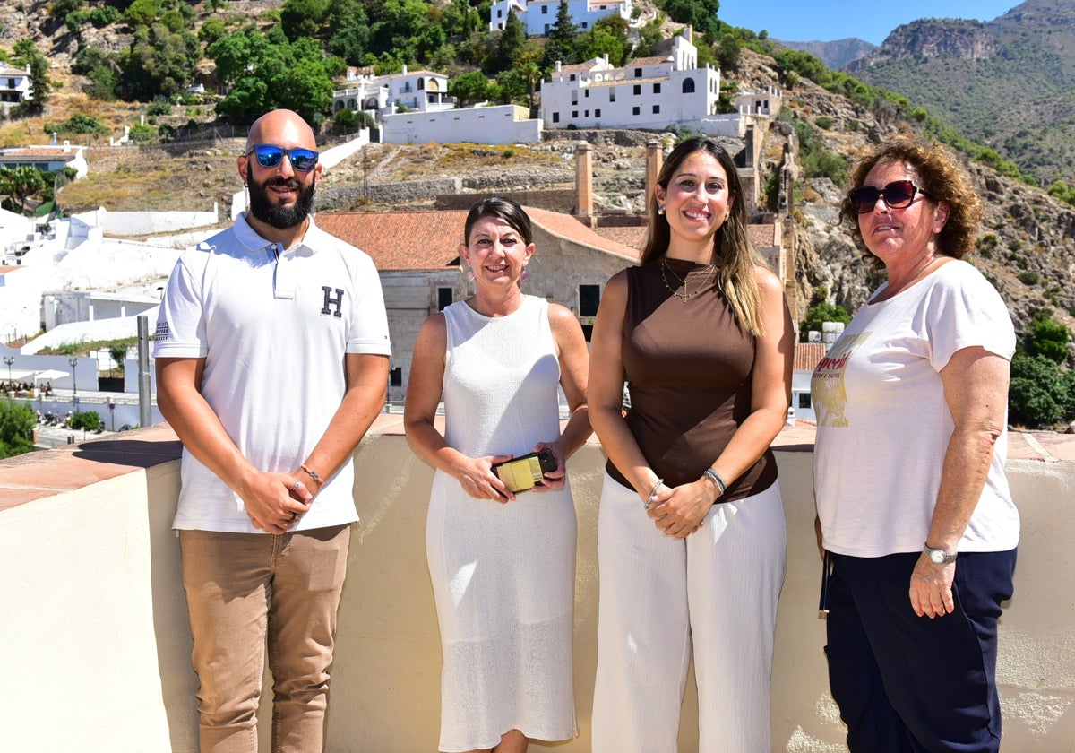 Acto de presentación de la iniciativa en Frigiliana.