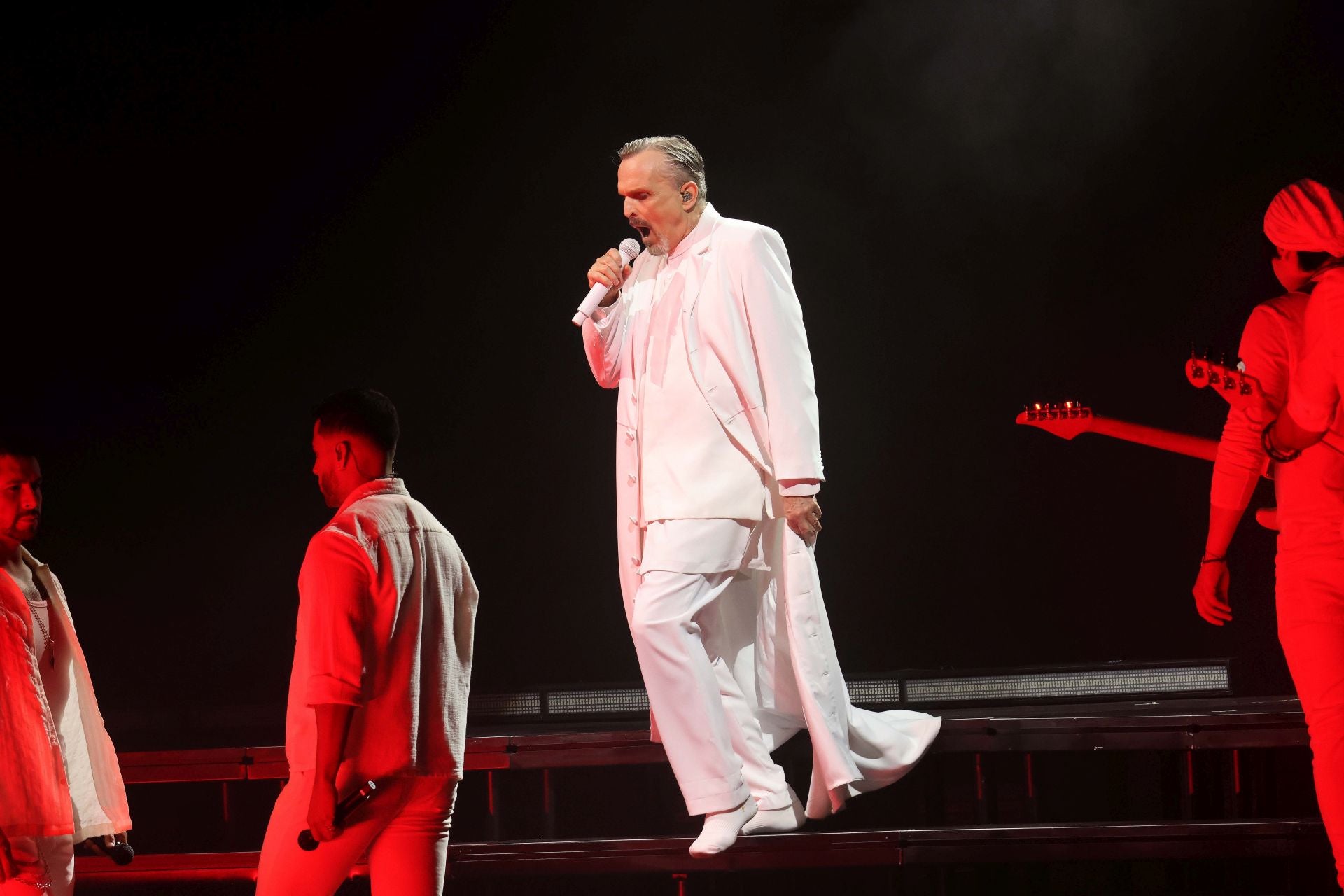 El concierto de Miguel Bosé en Starlite, en imágenes