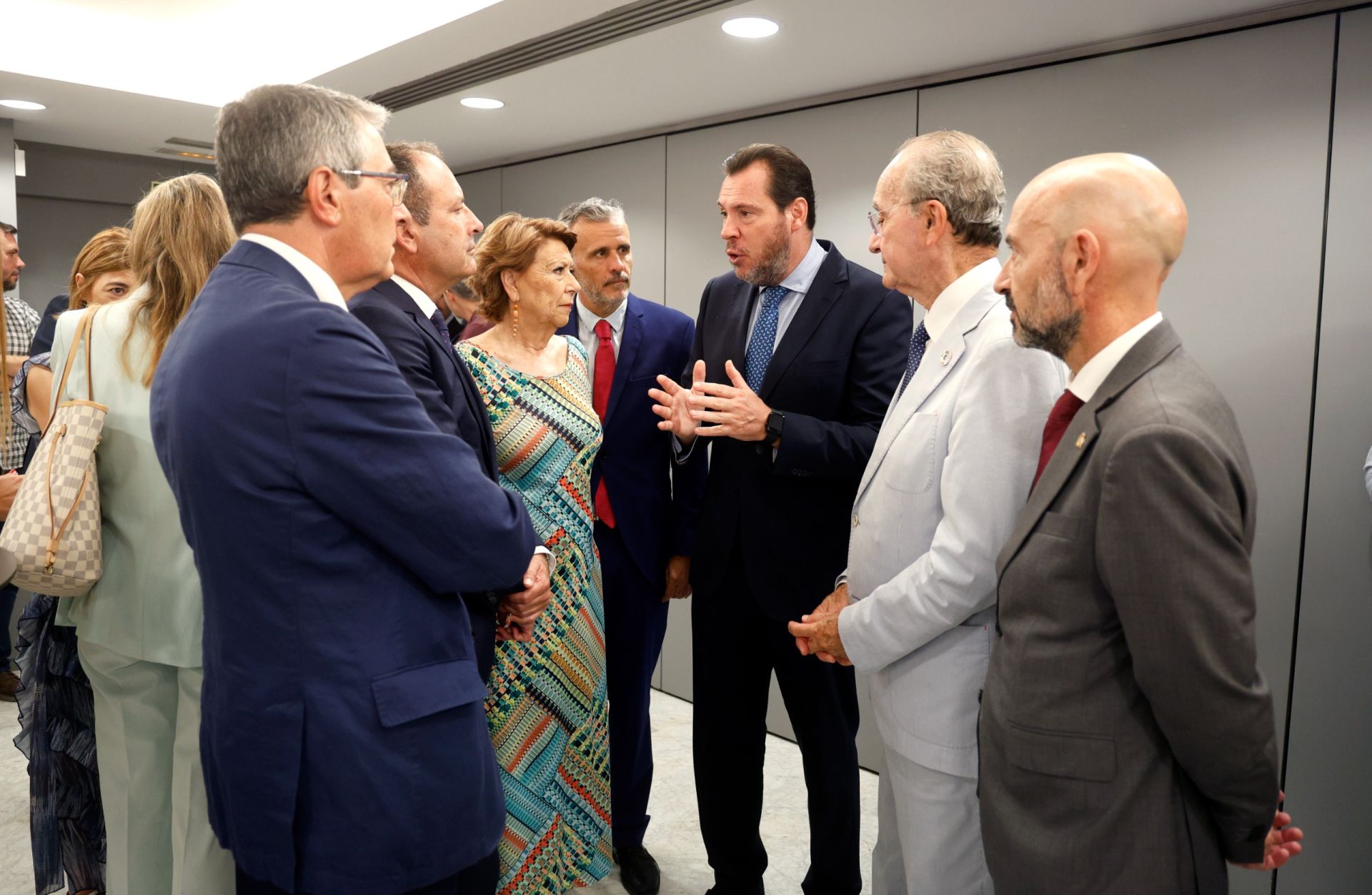 El ministro de Transportes anuncia nuevas inversiones en Málaga durante un Foro SUR