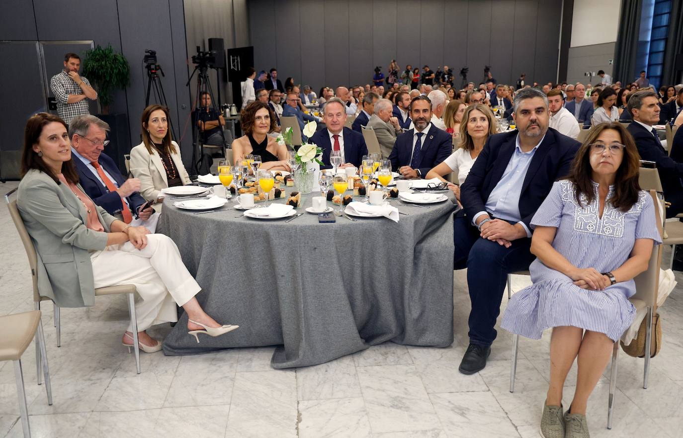 El ministro de Transportes anuncia nuevas inversiones en Málaga durante un Foro SUR