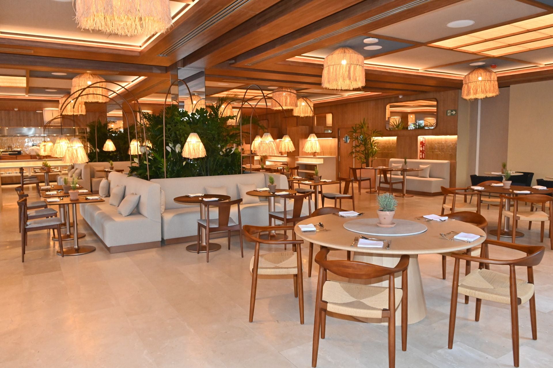 La inauguración del hotel ME Marbella, en imágenes