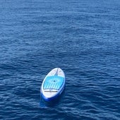 Rescatan a dos mujeres a la deriva en Málaga tras perder su tabla de pádel surf