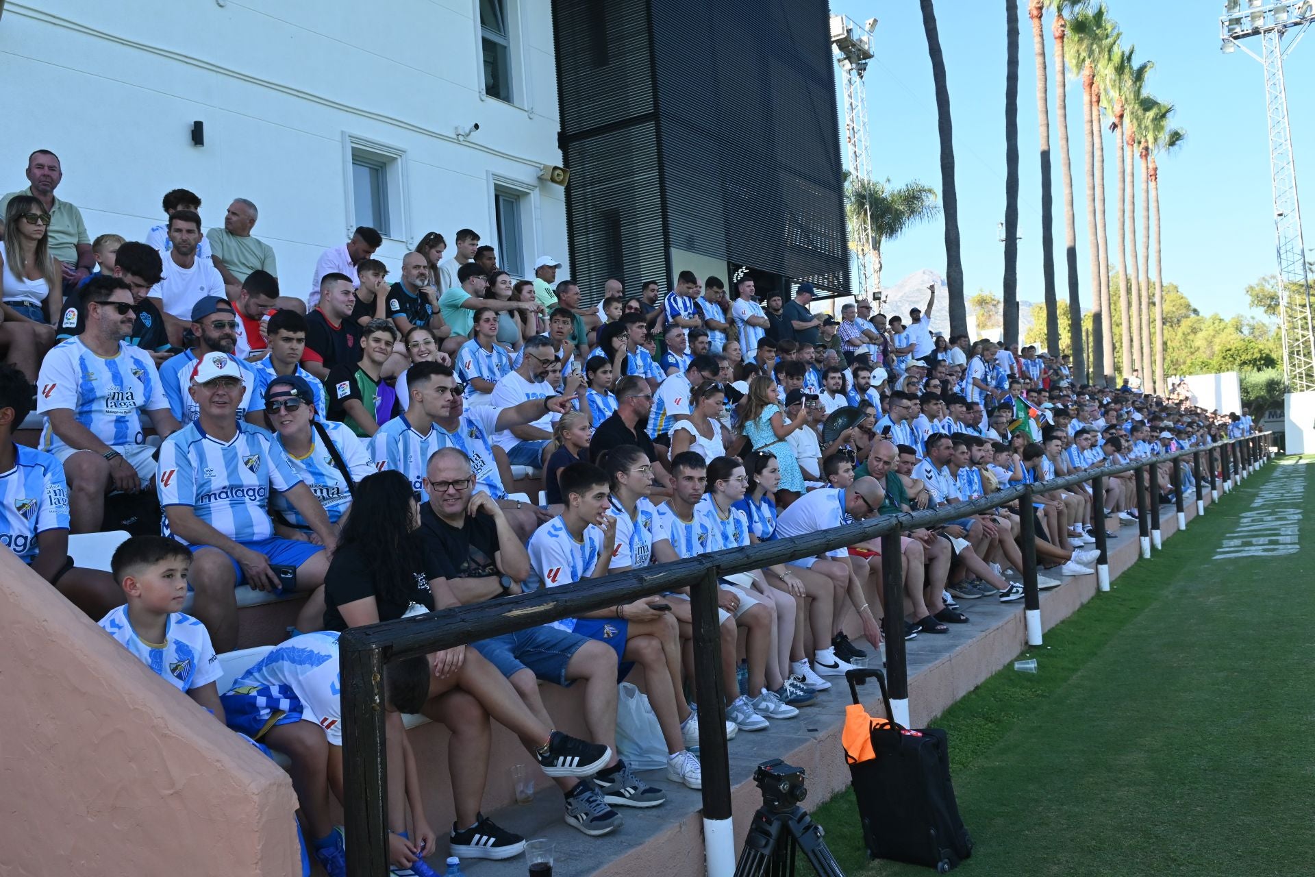 El amistoso Almería- Málaga, en imágenes