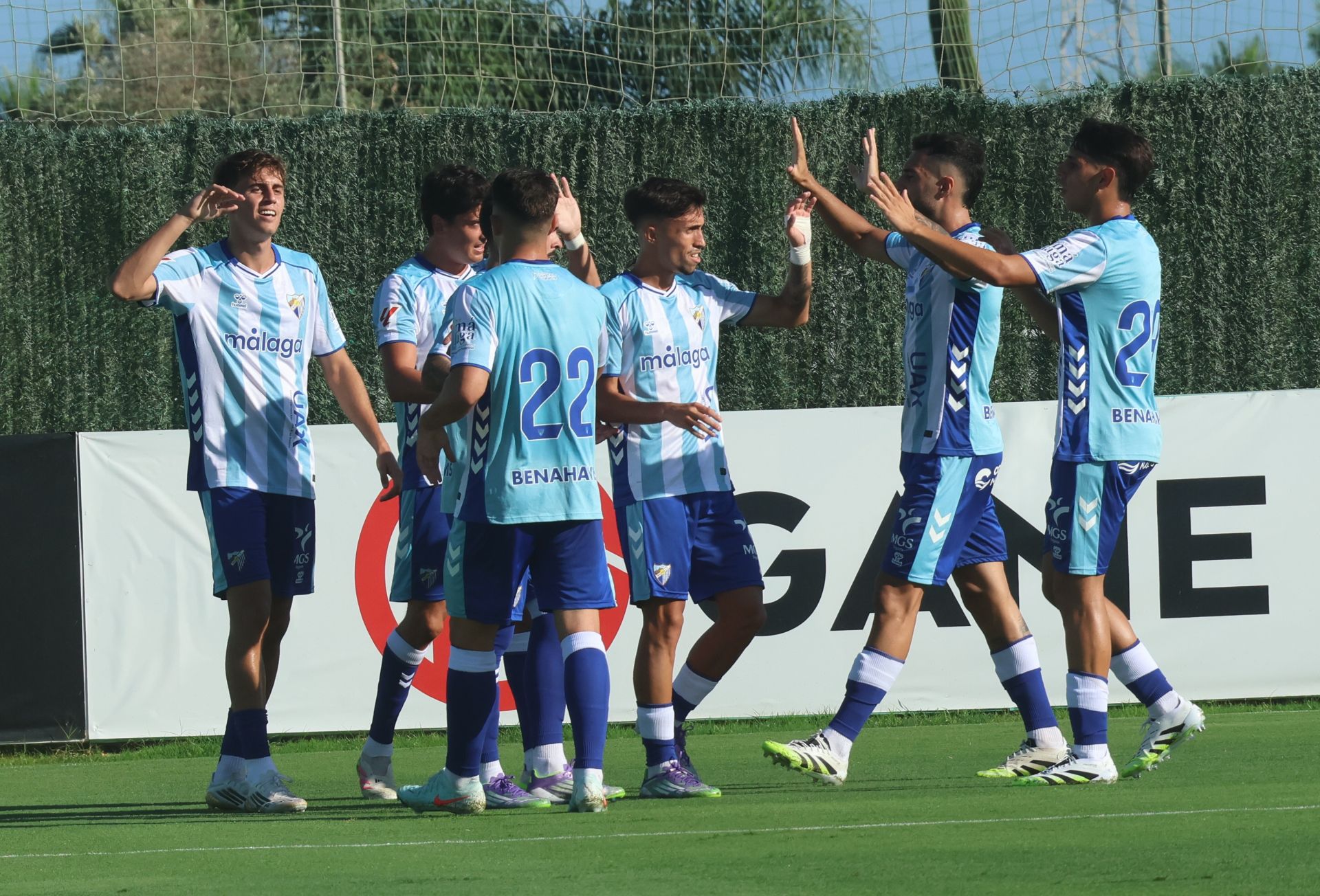 El amistoso Almería- Málaga, en imágenes