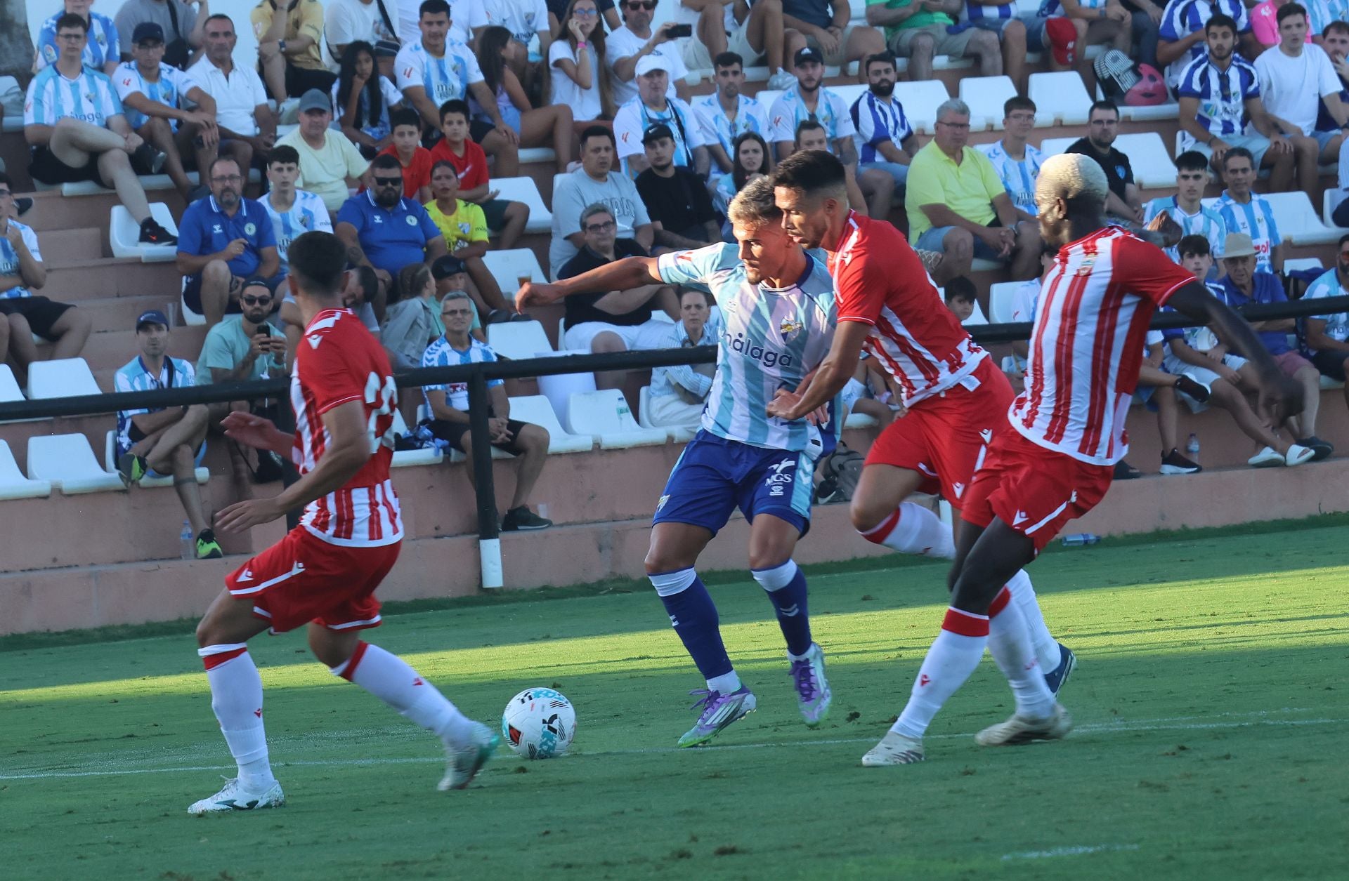 El amistoso Almería- Málaga, en imágenes