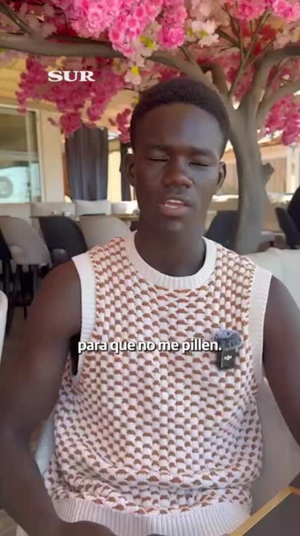 De mantero en Marbella a modelo tras sobrevivir en una patera