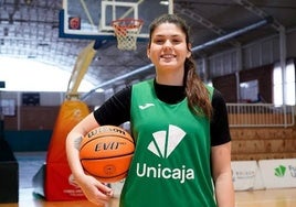 Elena Moreno.