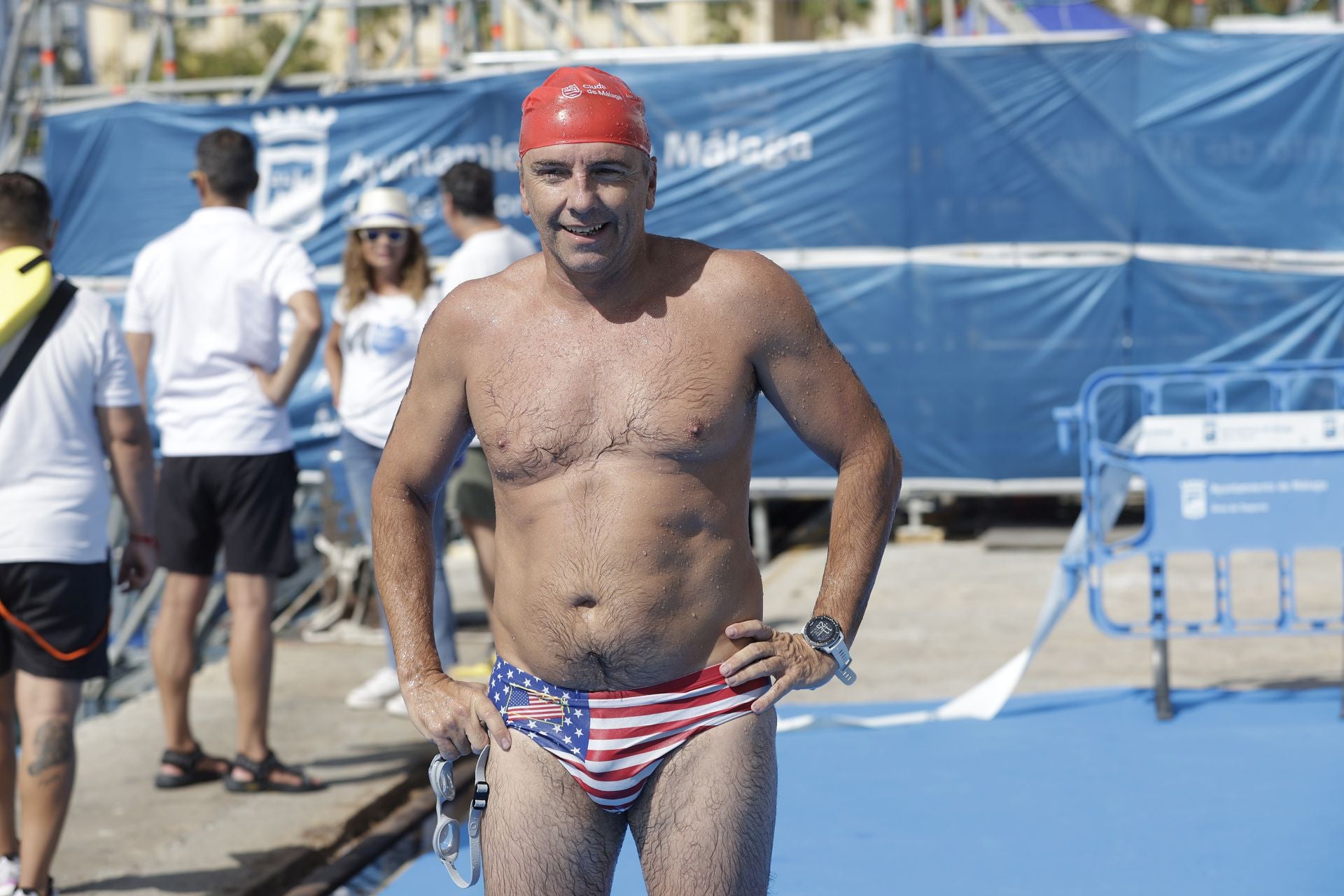 Travesía a nado del puerto, edición 65: más que un deporte, un estilo de vida