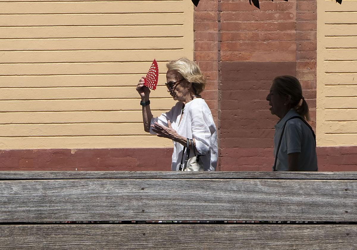 Aemet amplía su aviso por la ola de calor: así seguirá azotando a Andalucía