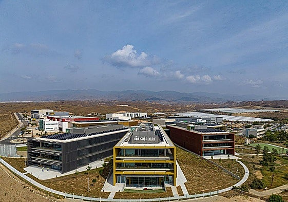 Centro financiero de Cajamar.