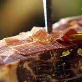 Más de 200 cortadores participan en el X Certamen Mundial del Jamón 'Popi' Ciudad de Estepona