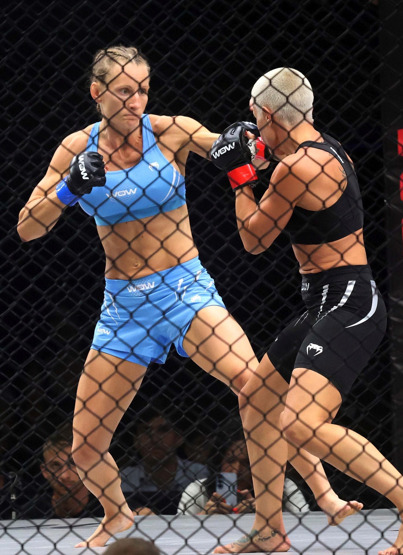 Brett Johns y Alexis Vera, los reyes del WOW 21 en Starlite