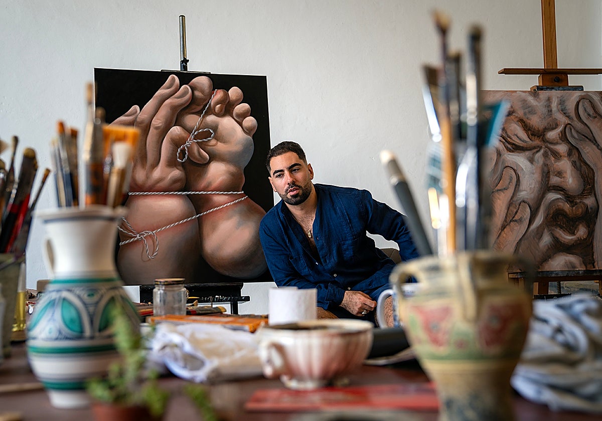 Zoilo Blanca en su estudio.