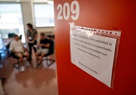 Reclusos durante una actividad.