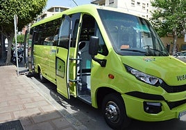 Uno de los vehículos de Rinconbus.