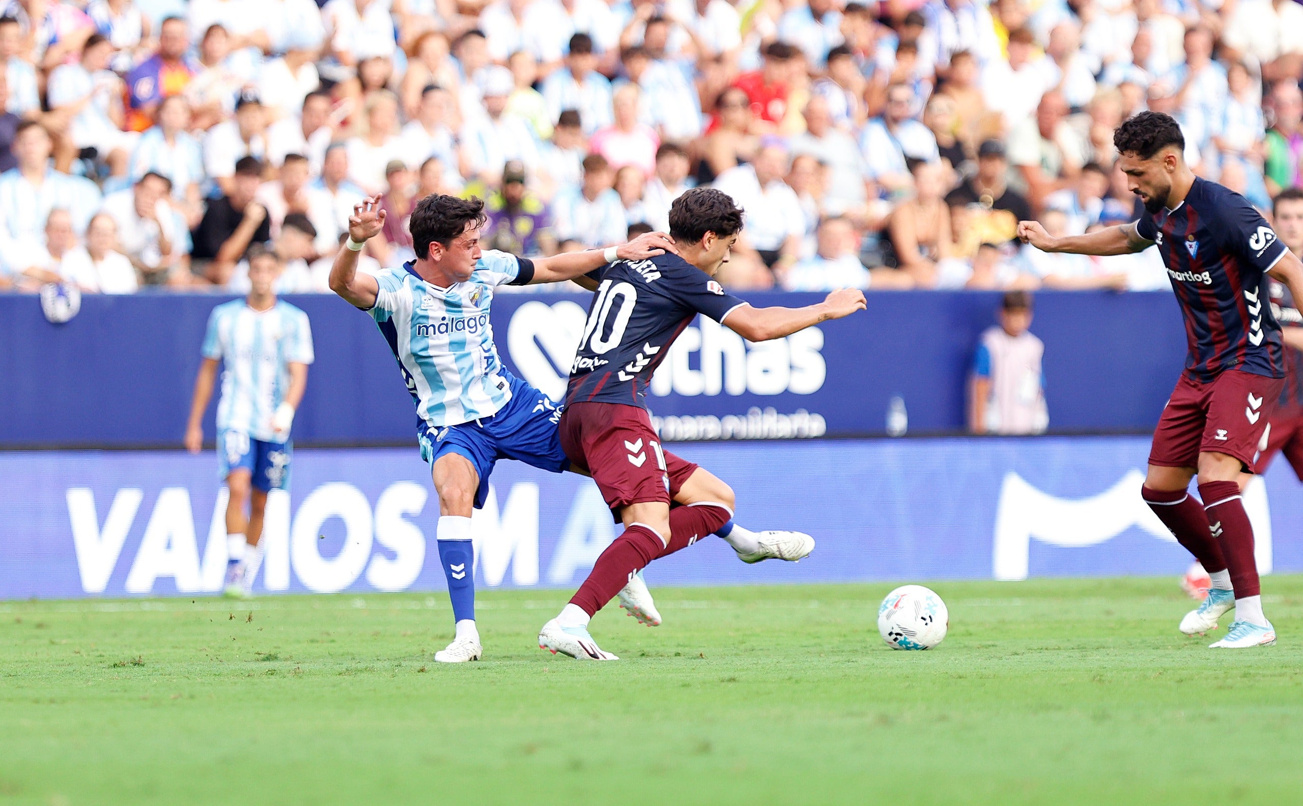 Las mejores imágenes del primer partido de la temporada: Málaga-Eibar
