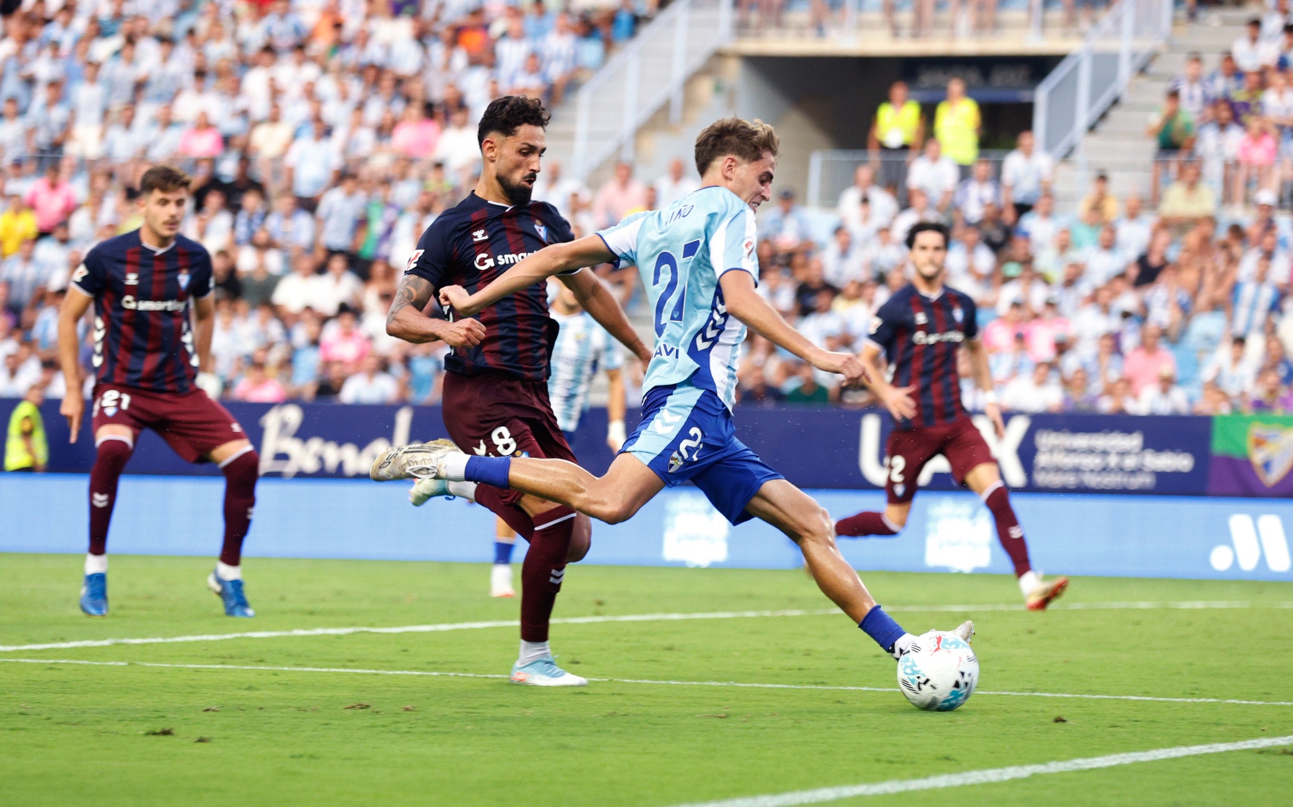 Las mejores imágenes del primer partido de la temporada: Málaga-Eibar