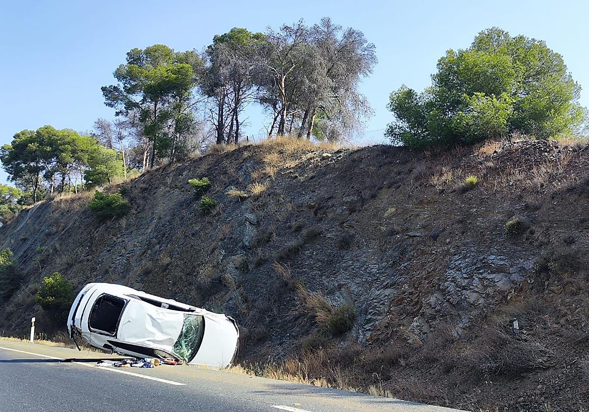 Estado del vehículo accidentado, este domingo.