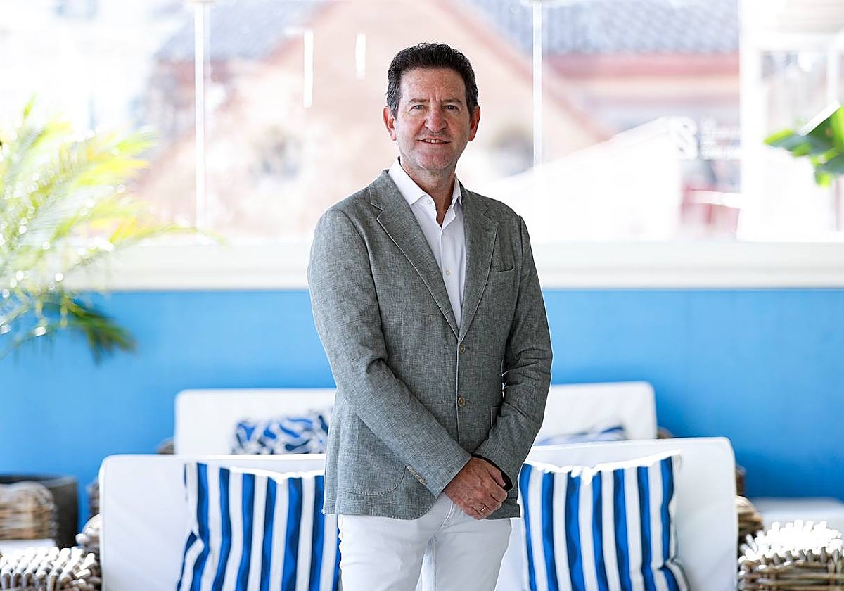 El letrado malagueño Damián Vázquez en la azotea de La Terraza de San Juan.