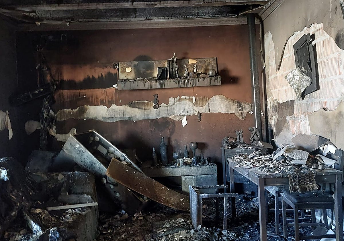 Imagen del estado en el que ha quedado la vivienda rural de Rocío y Sergio en Benajarafe.