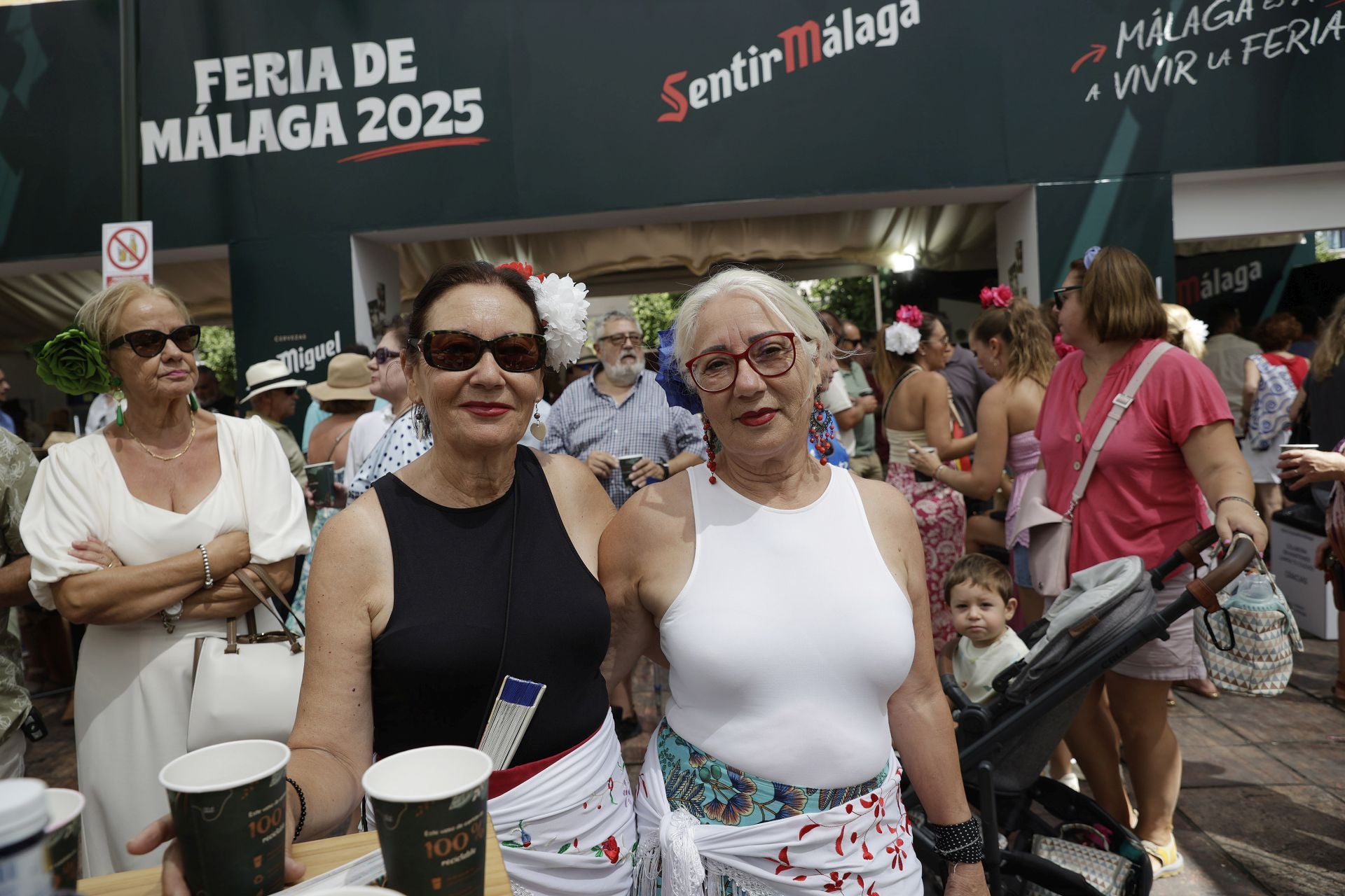 Ana De San Pedro y Paqui De San Pedro.