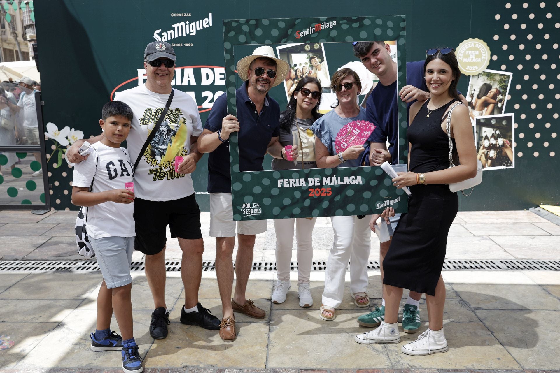 Estela Vacas, Guillermo Vacas, Miguel Vacas, Juan Carlos Vacas, Luigui Vacas, Raquel Rodríguez y Gloria Satizabal.