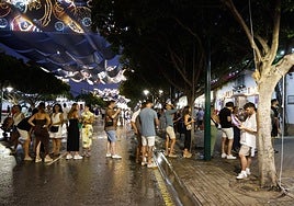 Nueva caseta cerrada por impedir el acceso libre y gratuito: la quinta desde que comenzó la Feria de Málaga