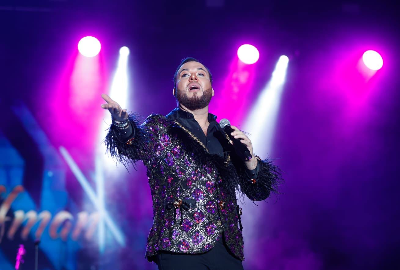 Las mejores imágenes del concierto de Hoffman, Joana Jiménez y Tamara Jerez en la Feria de Málaga 2025