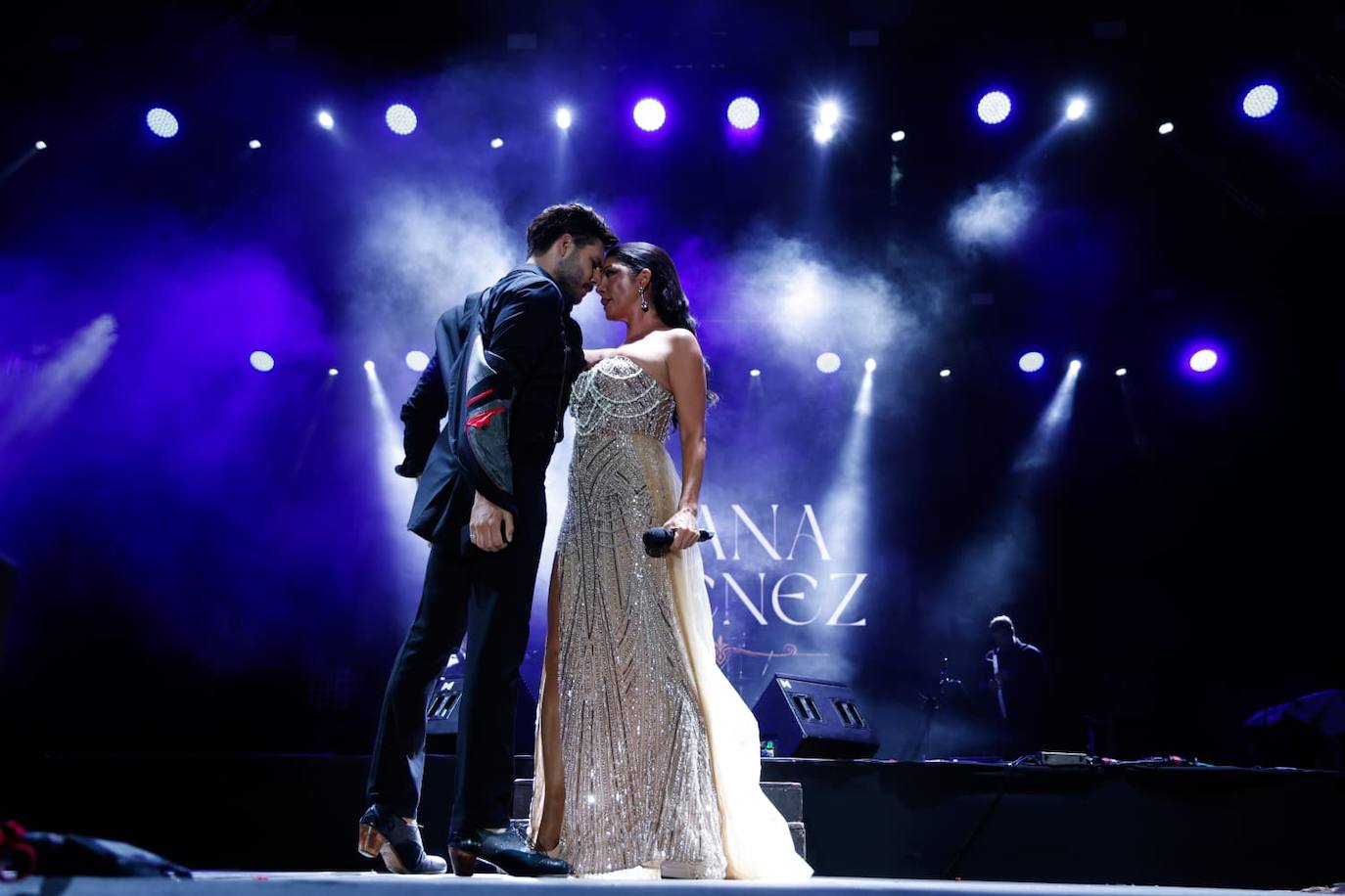 Las mejores imágenes del concierto de Hoffman, Joana Jiménez y Tamara Jerez en la Feria de Málaga 2025