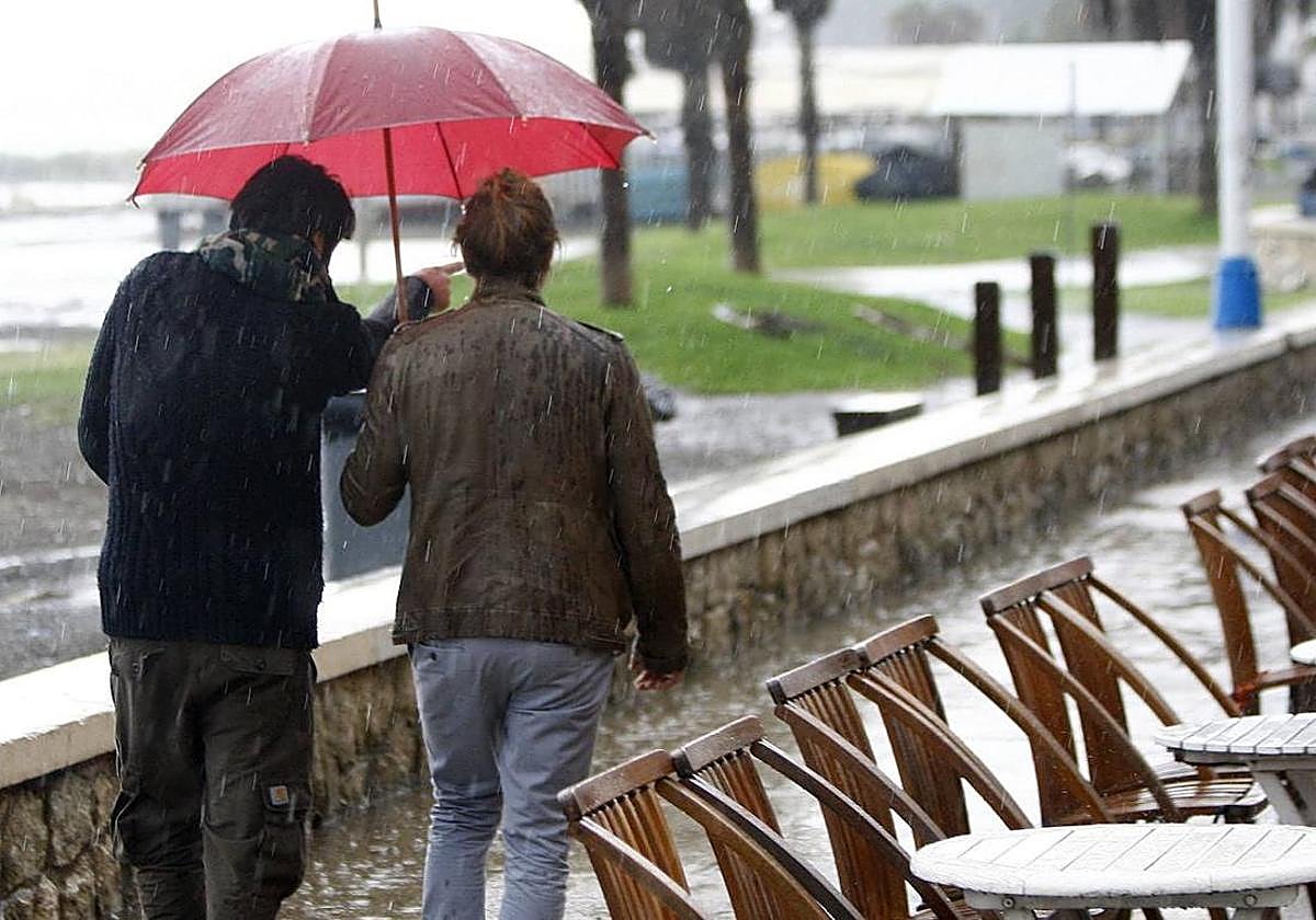 La dana llega a Andalucía: ¿dejará tormentas y relámpagos en Málaga?