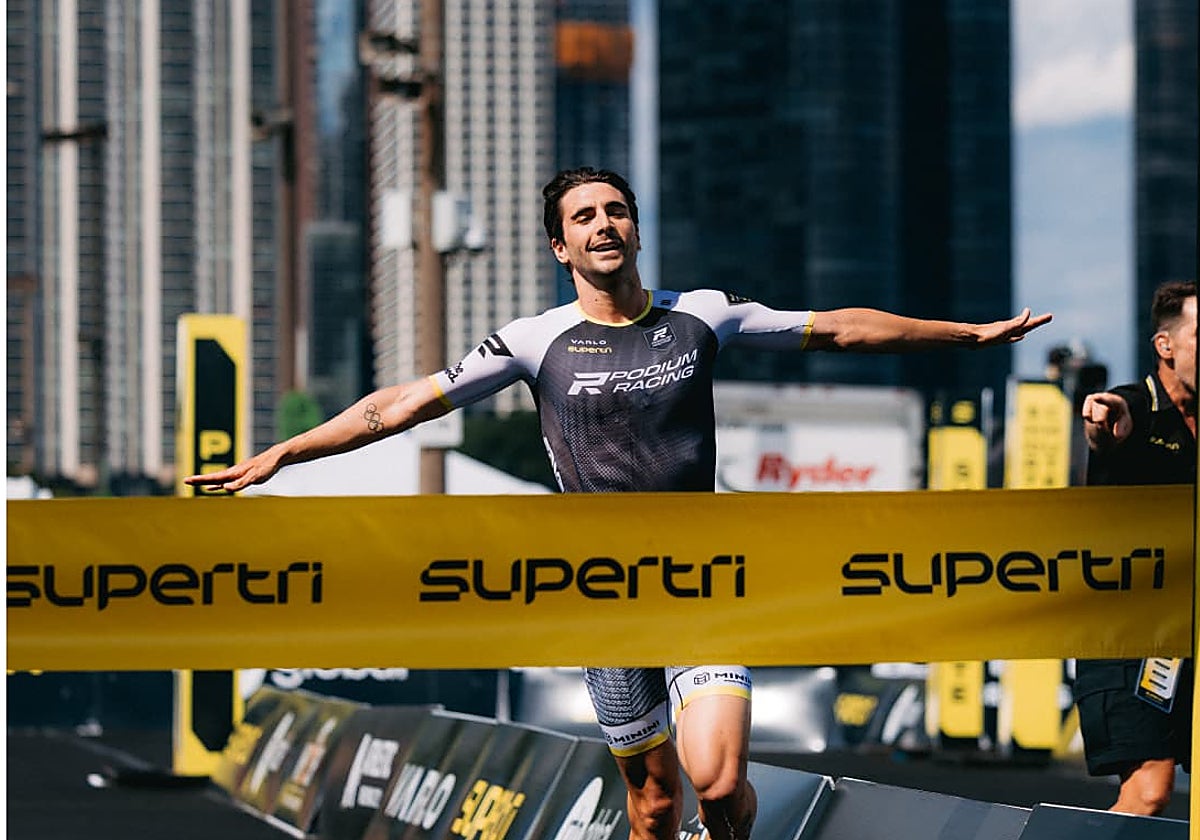 Alberto González brilla y se corona en Chicago