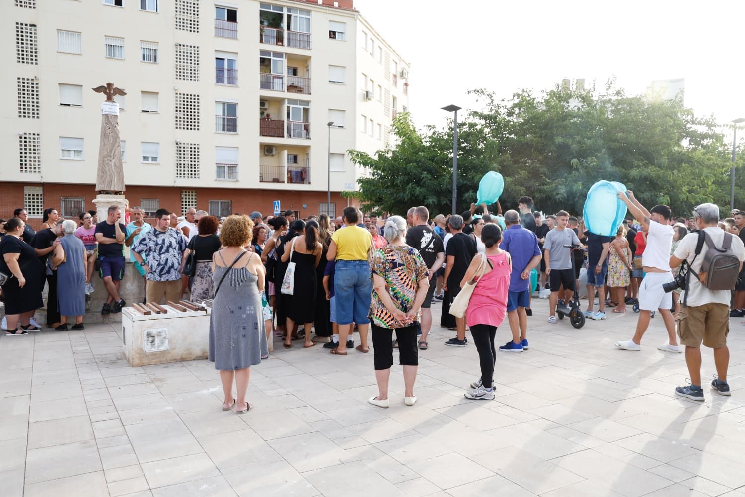 La concentración en el barrio de Capuchinos por el crimen de Angel, en imágenes