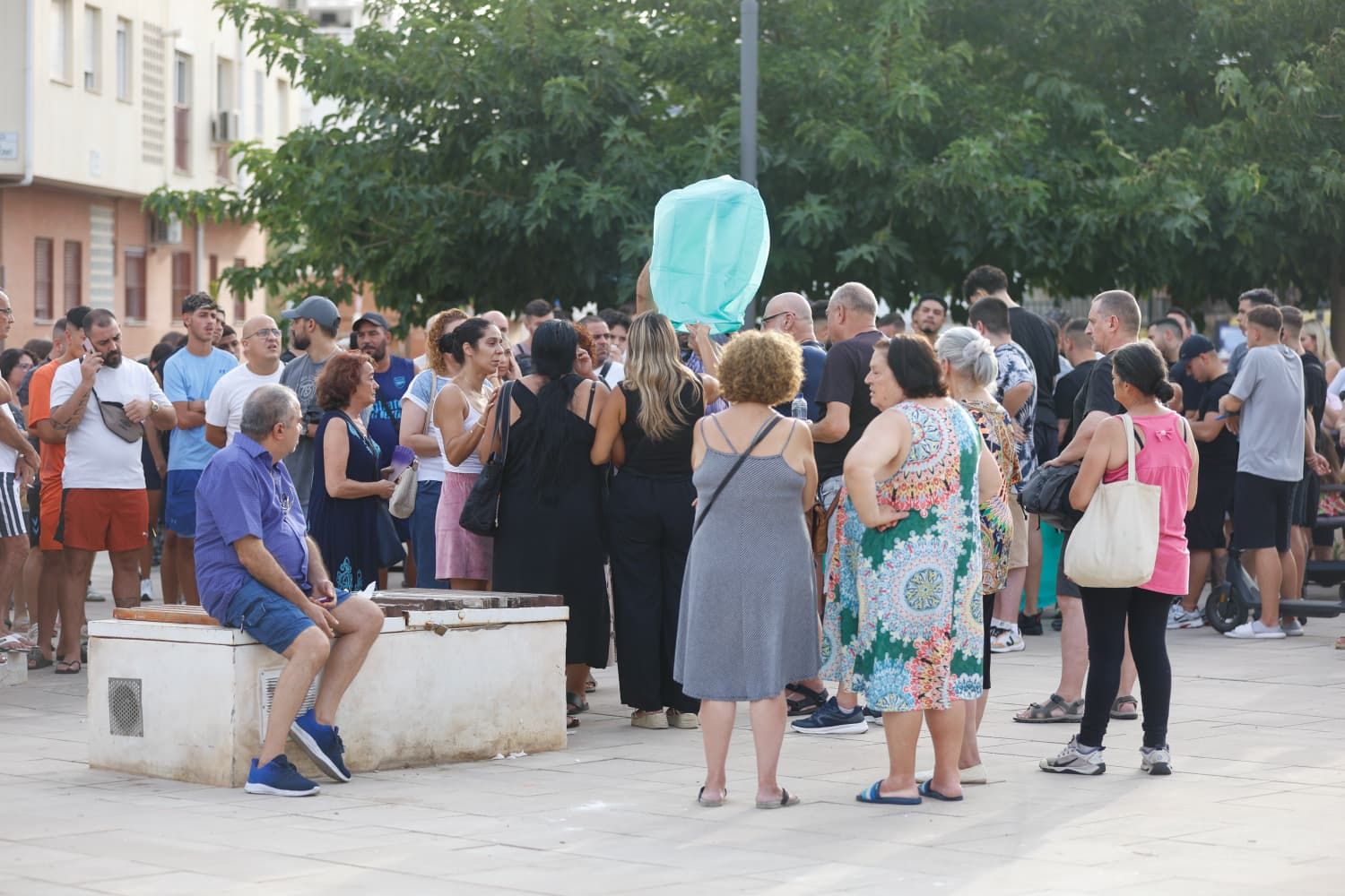 La concentración en el barrio de Capuchinos por el crimen de Angel, en imágenes