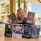 Mauricio Folk, con sus seis nuevas publicaciones