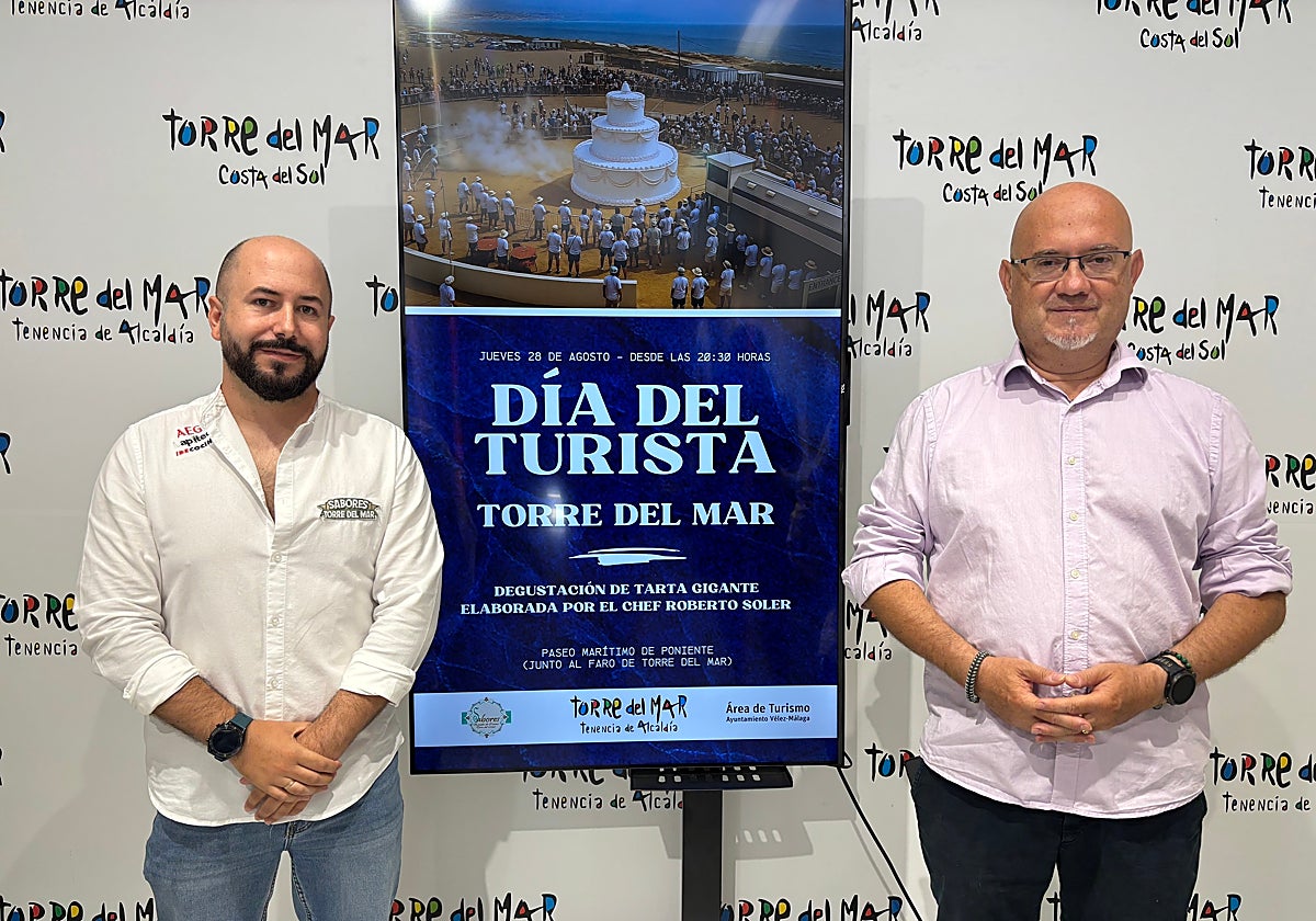 Acto de presentación de la iniciativa en la Tenencia de Alcaldía de Torre del Mar.