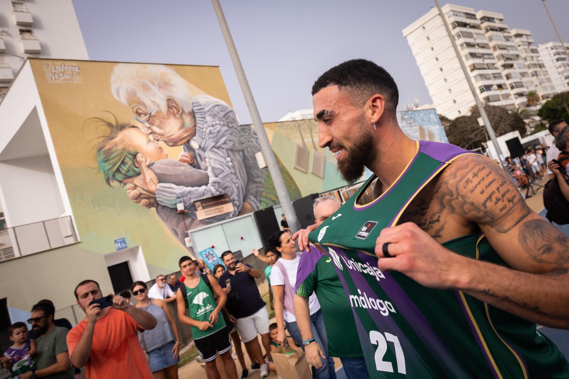 La presentación de Chris Duarte en Málaga, en imágenes