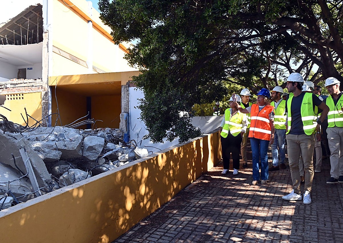 Imagen secundaria 1 - Aspecto que presenta actualmente el interior del estadio municipal.