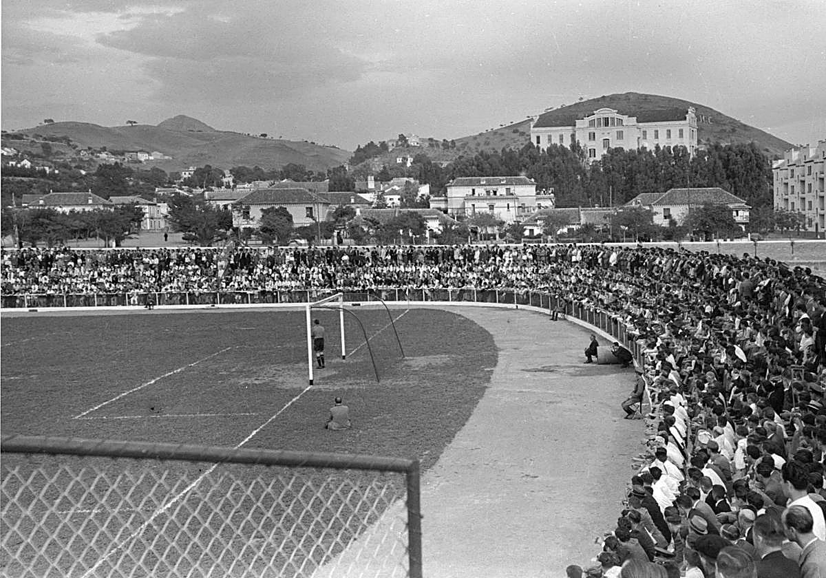 Vista de La Rosaleda la jornada de su partido inaugural.