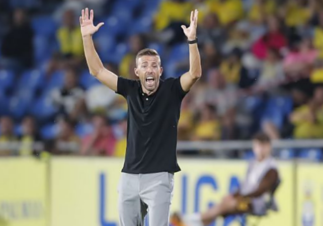 El entrenador de Las Palmas, Luis García.
