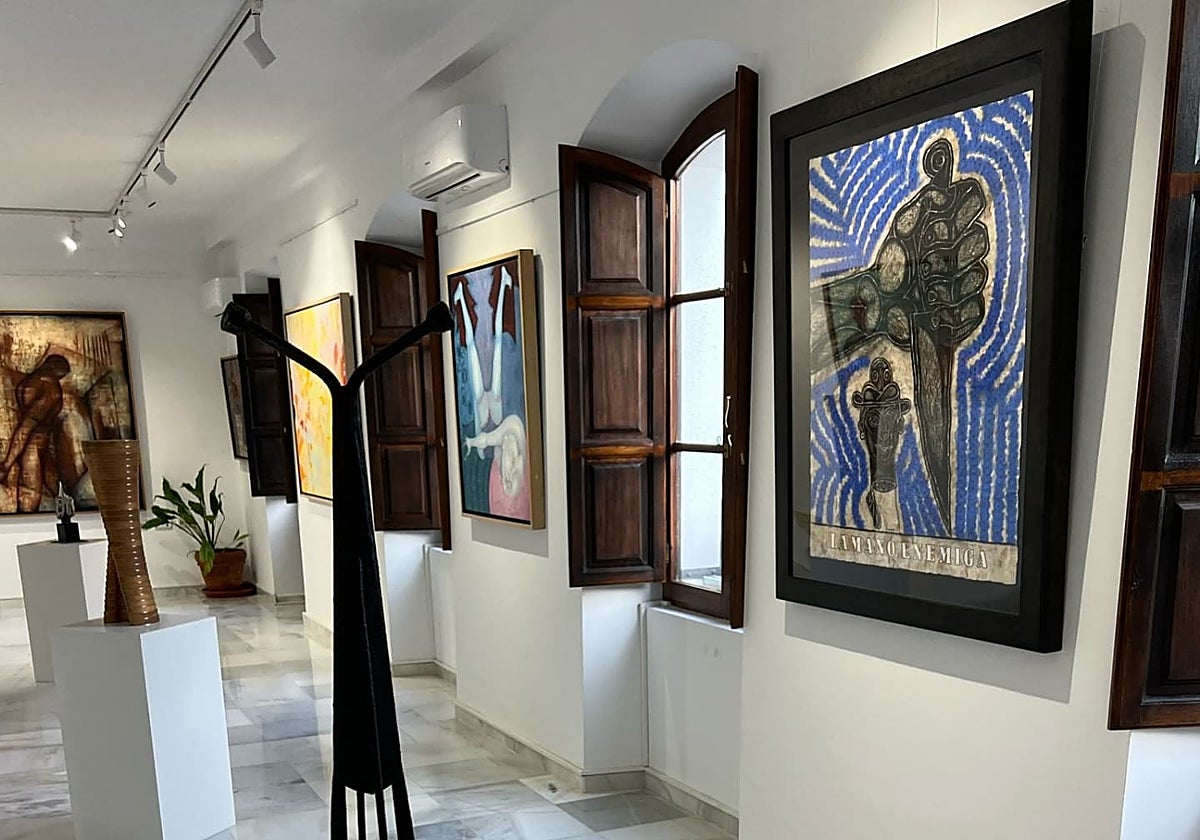 Piezas de la colección privada de Jorge Reynardus en la Casa de las Tejerinas de Estepona el pasado mes de marzo.