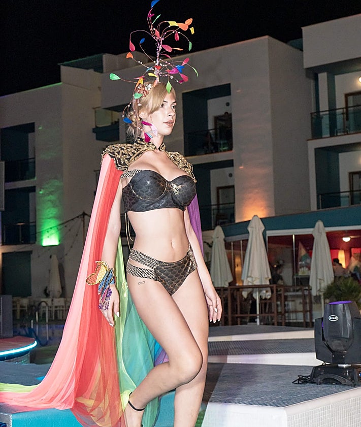 Imagen secundaria 2 - Vuelve la Pasarela de la Diversidad al Hotel Ritual de Torremolinos