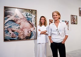 Mona Kuhn revisa el desnudo en la fotografía en su primera exposición en España en el MUCAC La Coracha