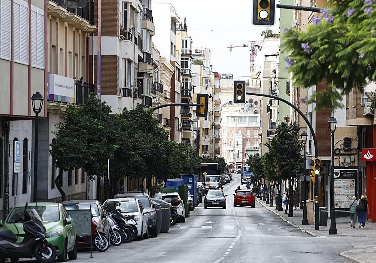 Los coches circulan con normalidad desde este viernes por calle Victoria.