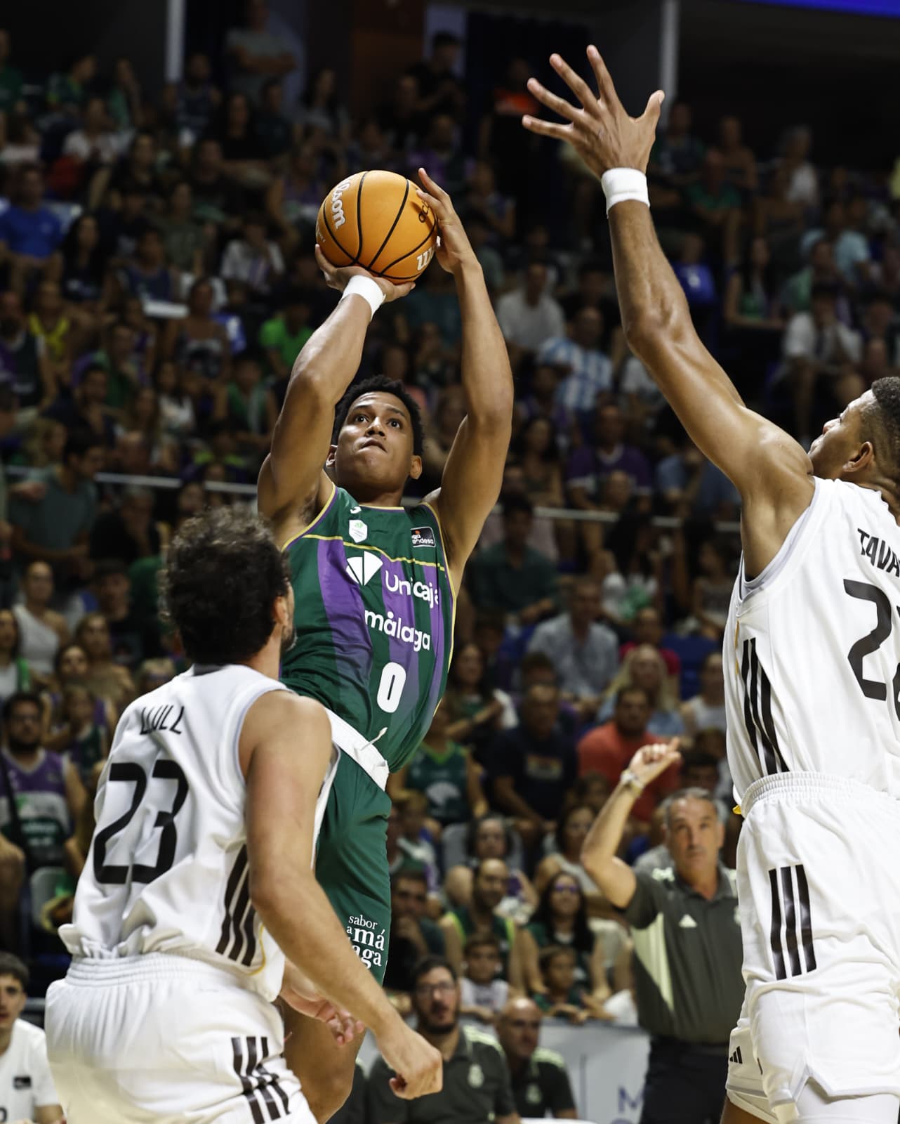 Fotos de la final del Torneo Costa del Sol Unicaja-Real Madrid