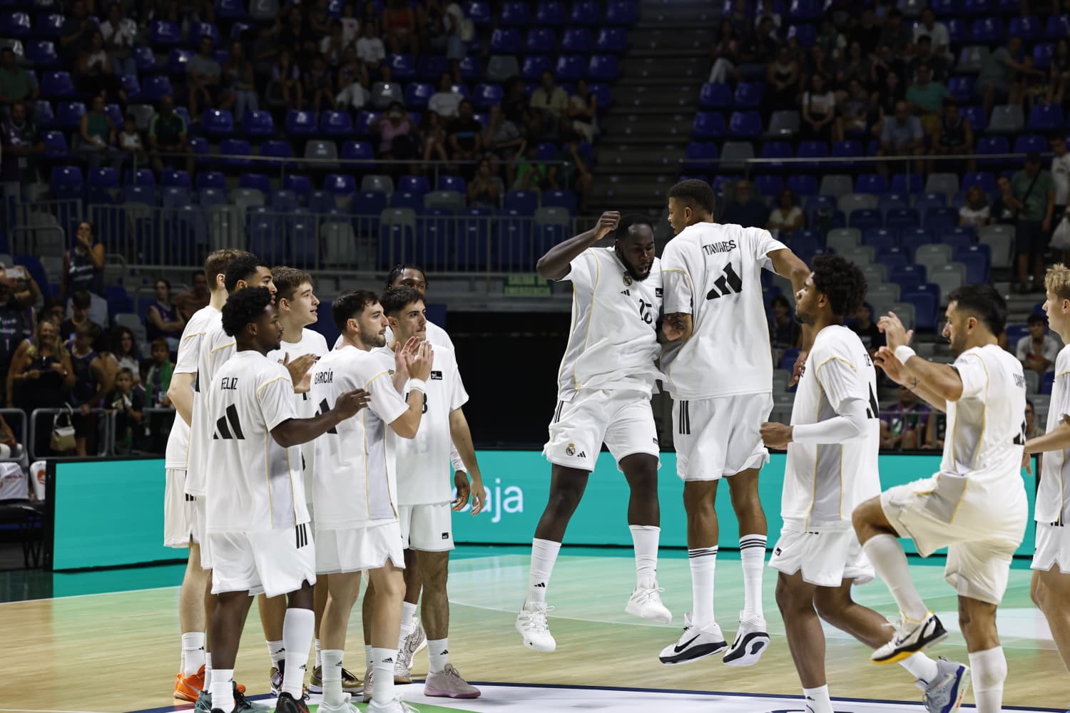 Fotos de la final del Torneo Costa del Sol Unicaja-Real Madrid