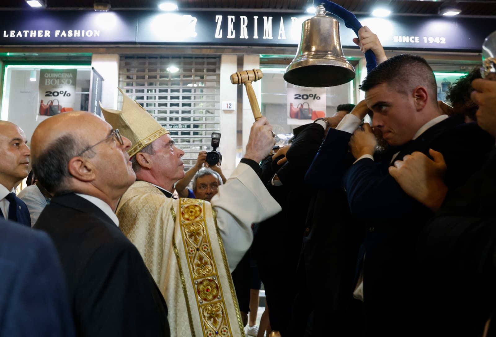 La procesión de la Virgen de la Victoria, en imágenes