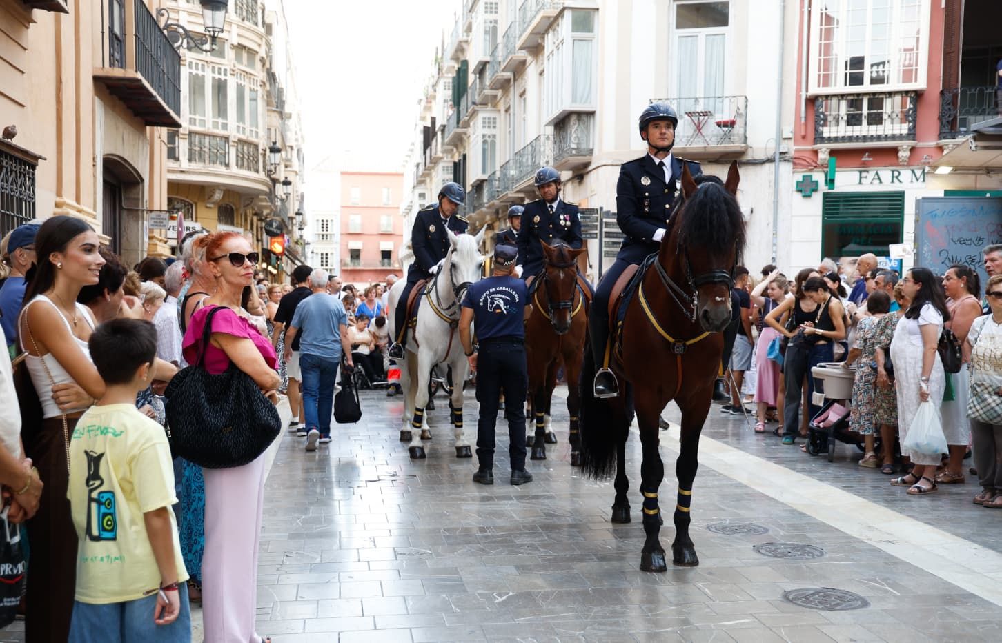 La procesión de la Virgen de la Victoria, en imágenes
