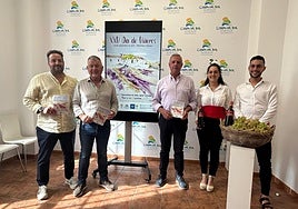 Acto de presentación de la programación festiva prevista en Moclinejo.