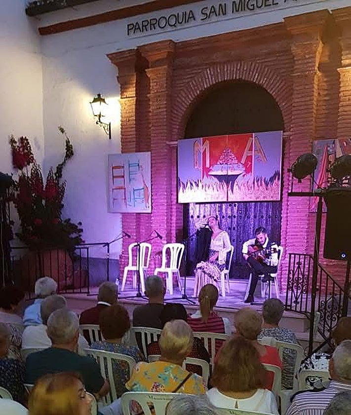 Imagen secundaria 2 - Representaciones artísticas de ediciones pasadas de 'Art Tolox'.