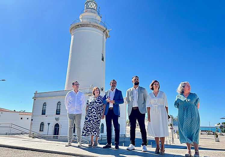 Los concejales socialistas, con su portavoz, Dani Pérez.